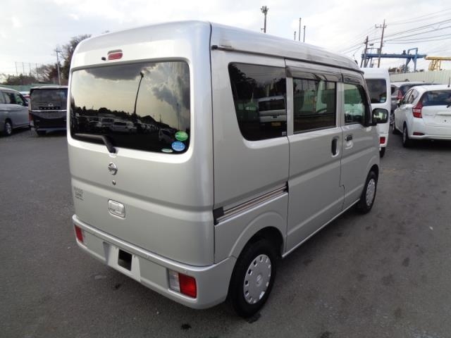 NISSAN NV100 CLIPPER