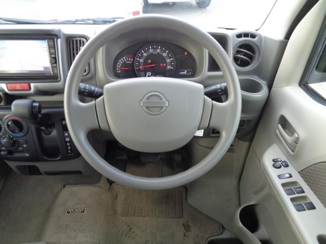 NISSAN NV100 CLIPPER