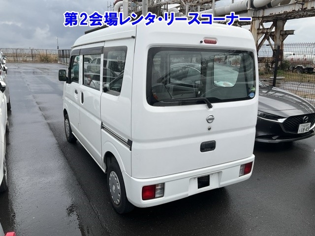 NISSAN NV100 CLIPPER