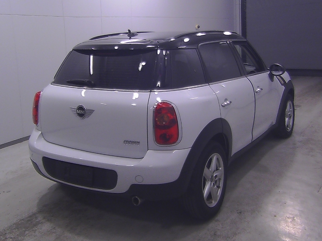 MINI CROSSOVER