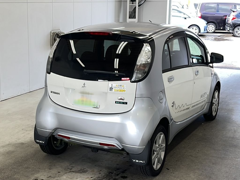 MITSUBISHI I-MIEV