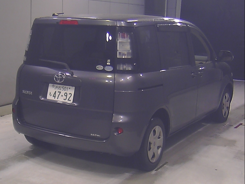TOYOTA SIENTA