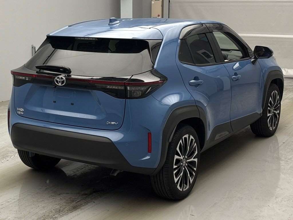 TOYOTA YARIS CROSS