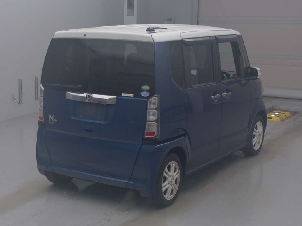 HONDA N-BOX+
