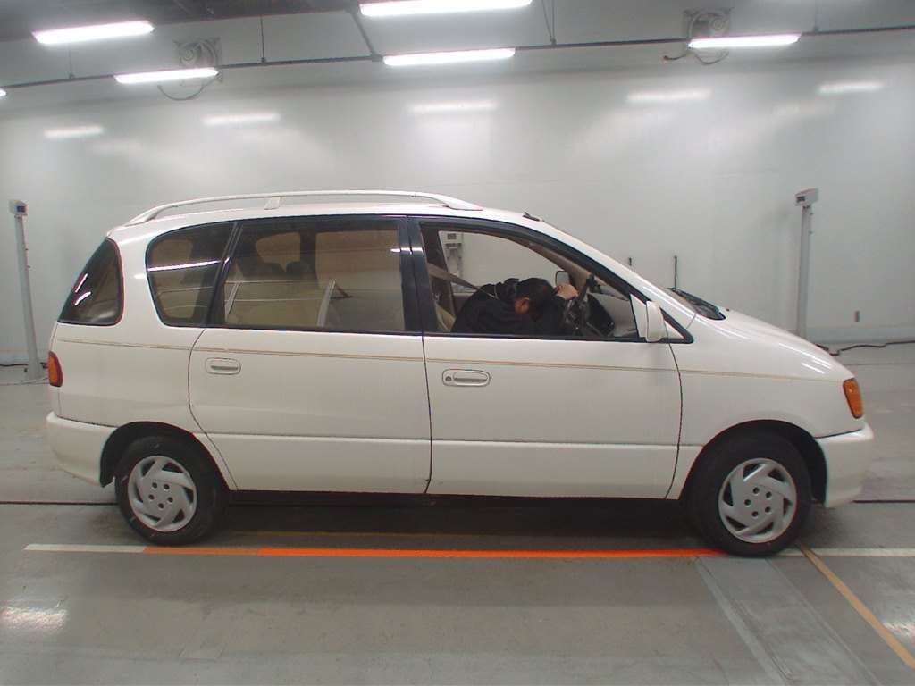 TOYOTA IPSUM