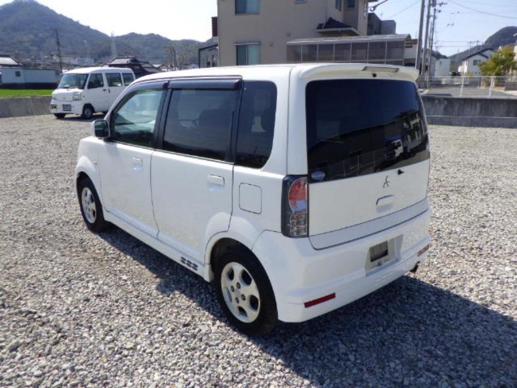 MITSUBISHI EK SPORT