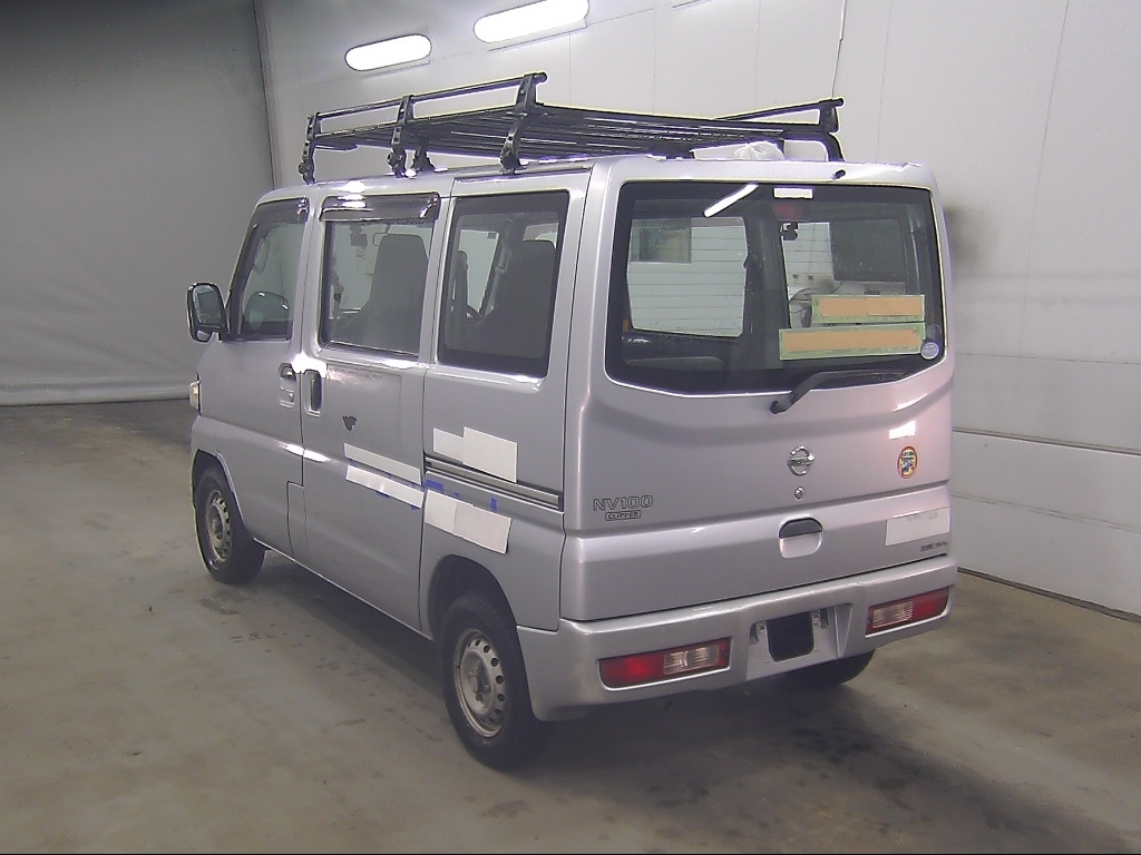 NISSAN NV100 CLIPPER