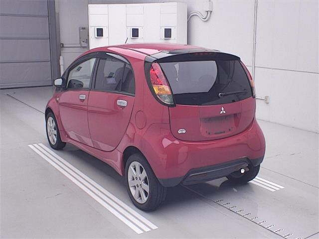 MITSUBISHI I