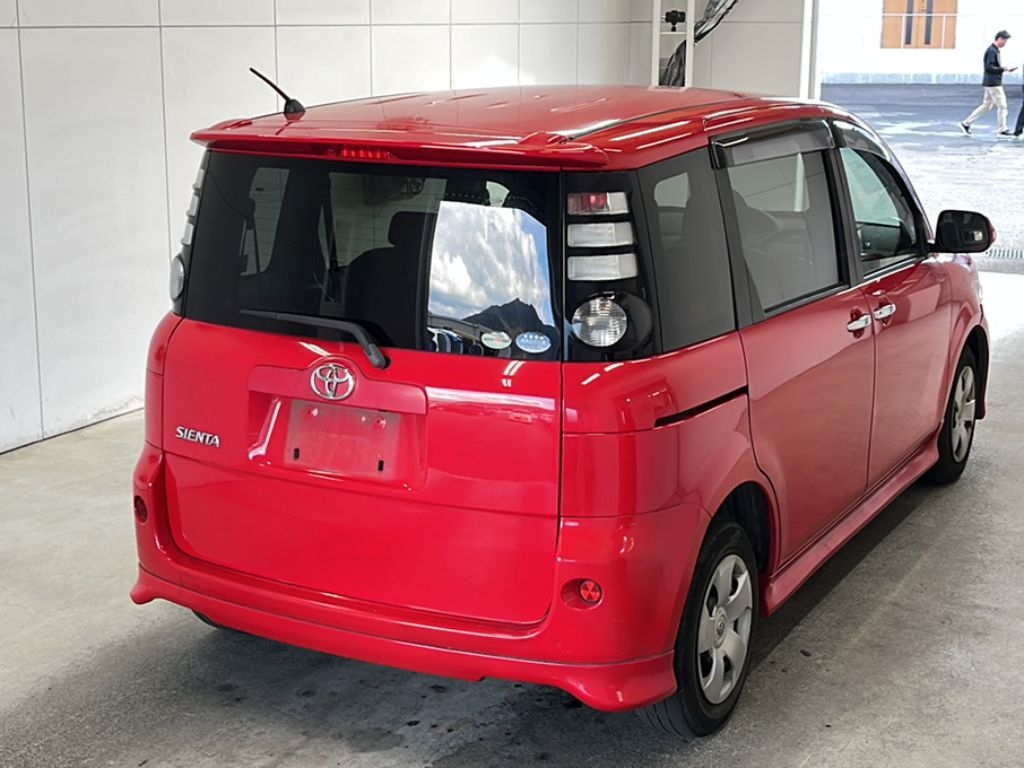 TOYOTA SIENTA