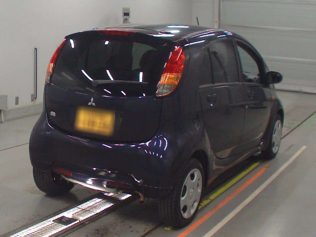 MITSUBISHI I