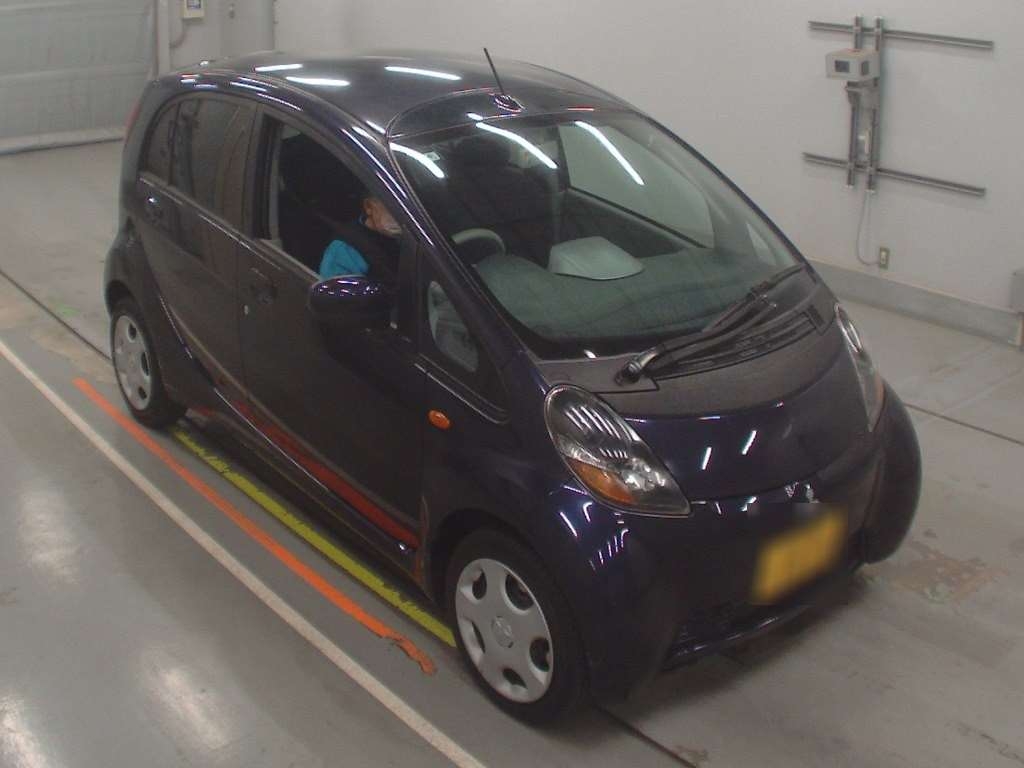 MITSUBISHI I