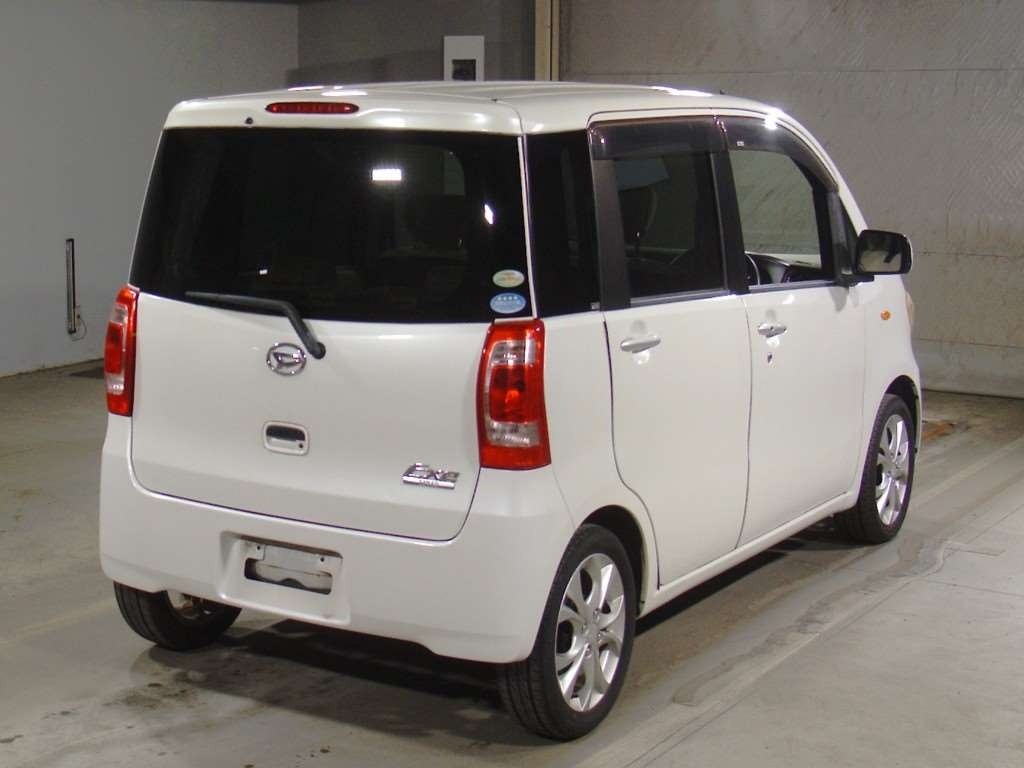 DAIHATSU TANTO EXE