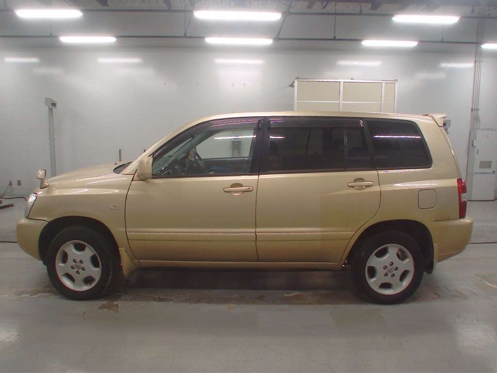 TOYOTA KLUGER V