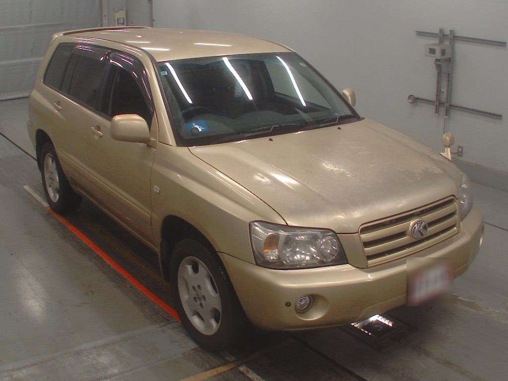 TOYOTA KLUGER V