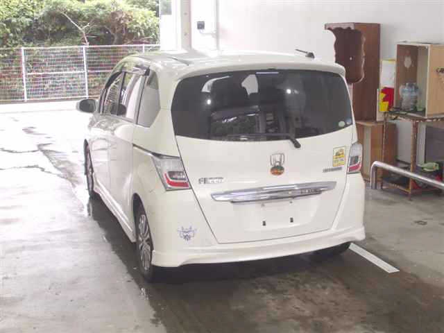 HONDA FREED