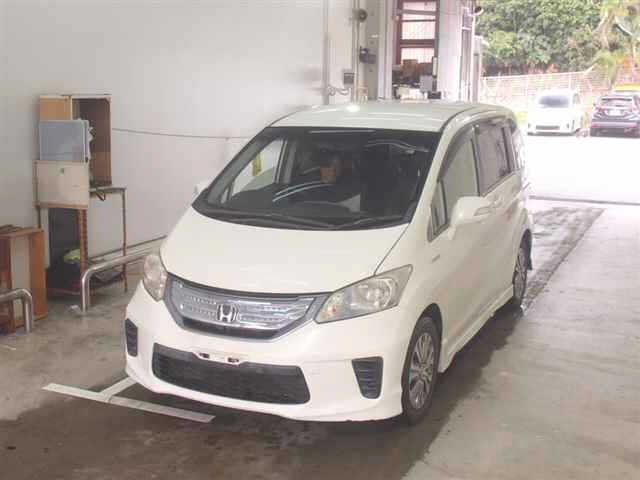 HONDA FREED