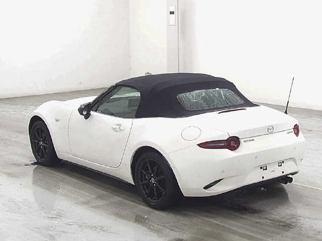MAZDA ROADSTER