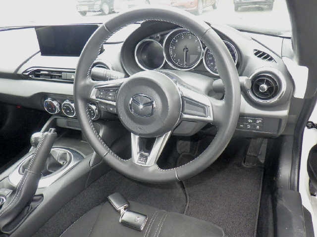 MAZDA ROADSTER