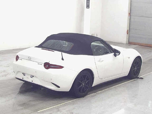 MAZDA ROADSTER