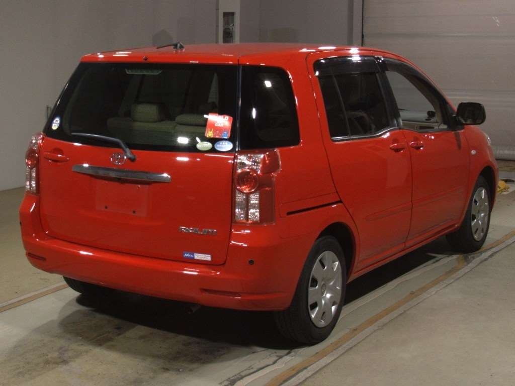 TOYOTA RAUM
