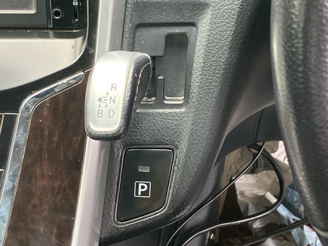 TOYOTA SAI