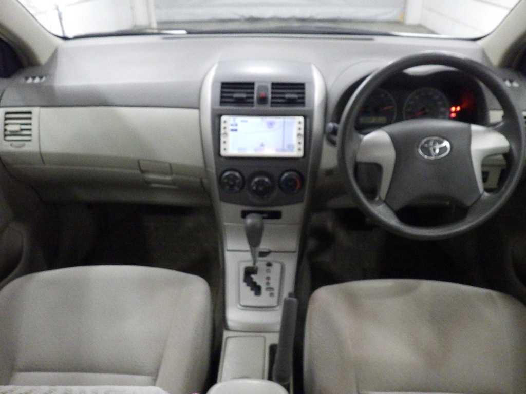 TOYOTA COROLLA AXIO