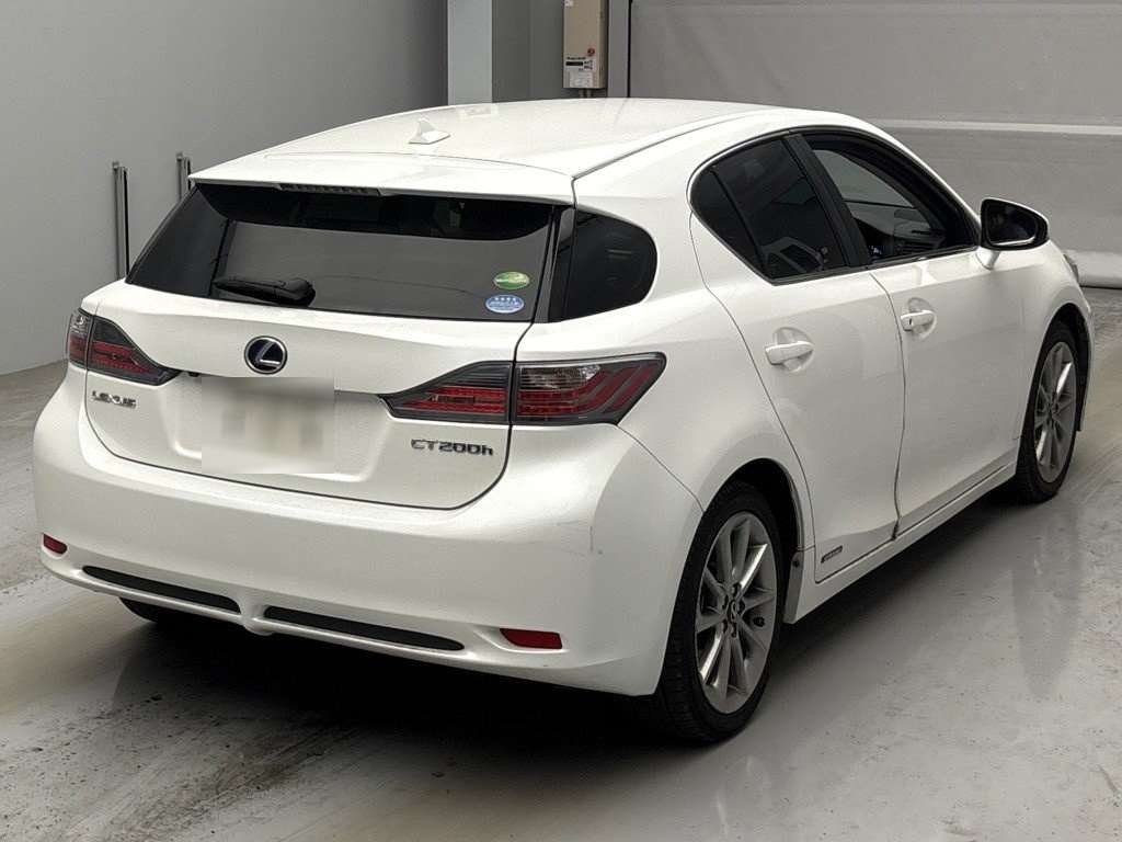LEXUS CT200H
