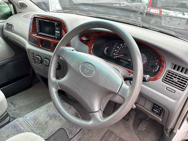 TOYOTA LITE ACE NOAH