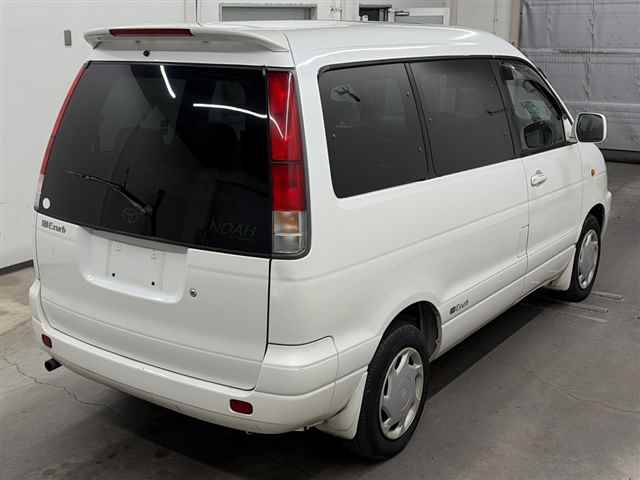 TOYOTA LITE ACE NOAH