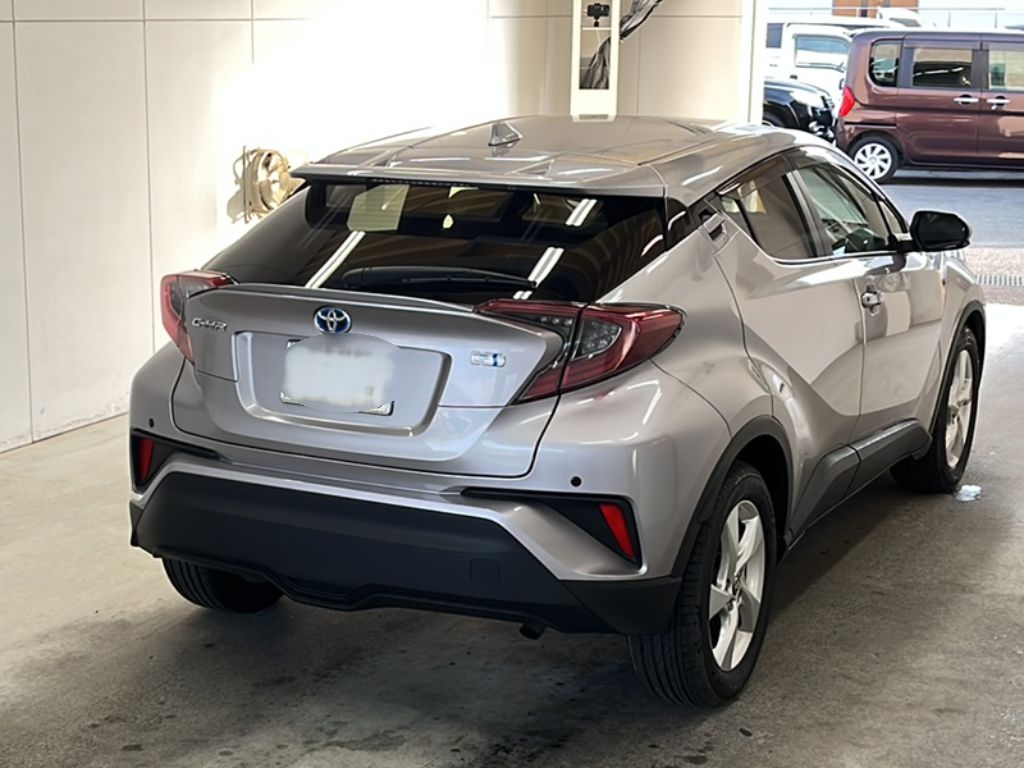TOYOTA C-HR