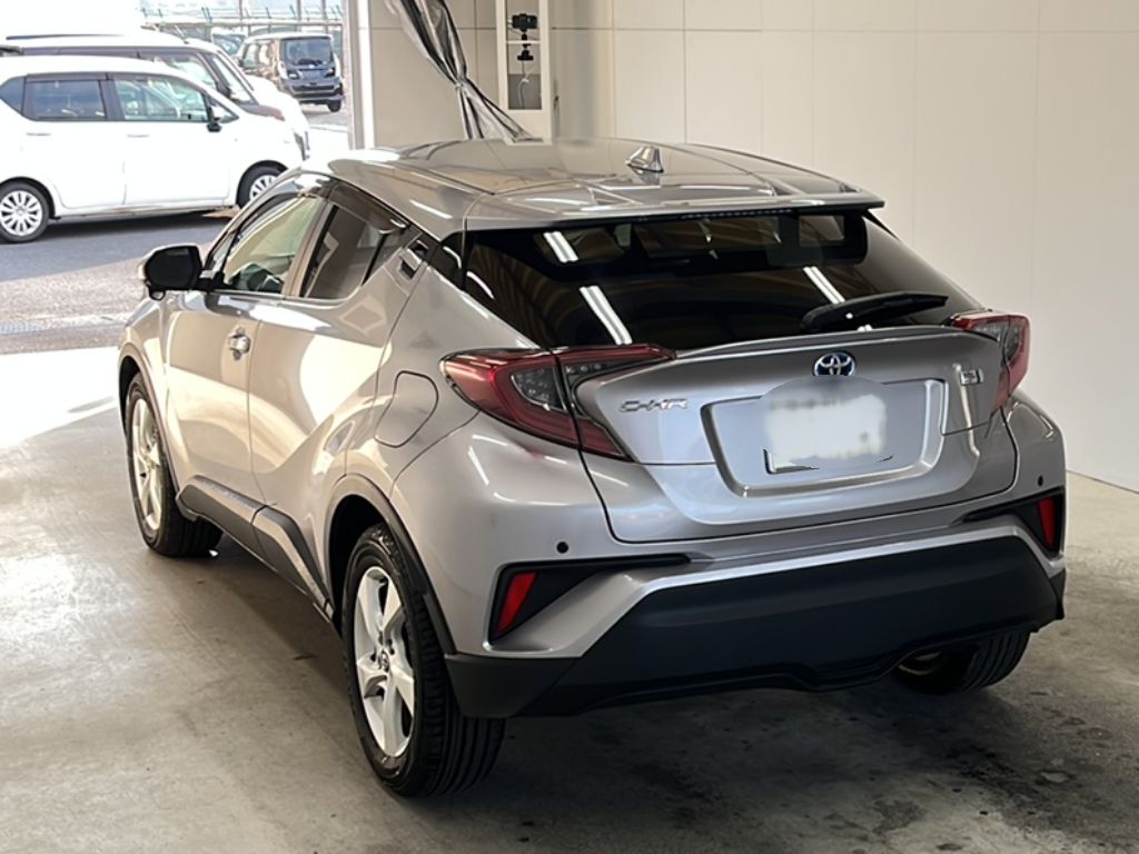 TOYOTA C-HR