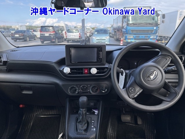 DAIHATSU ROCKY