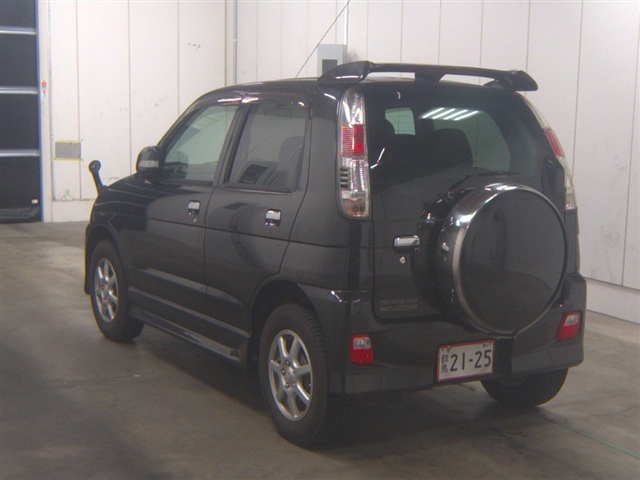 DAIHATSU TERIOS KID