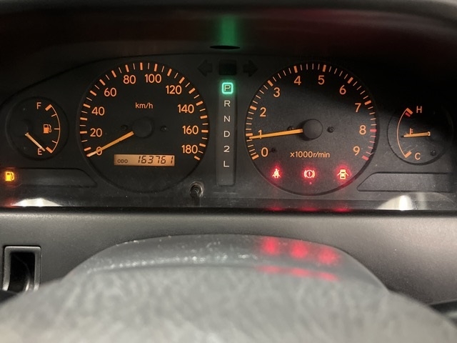 TOYOTA CARINA