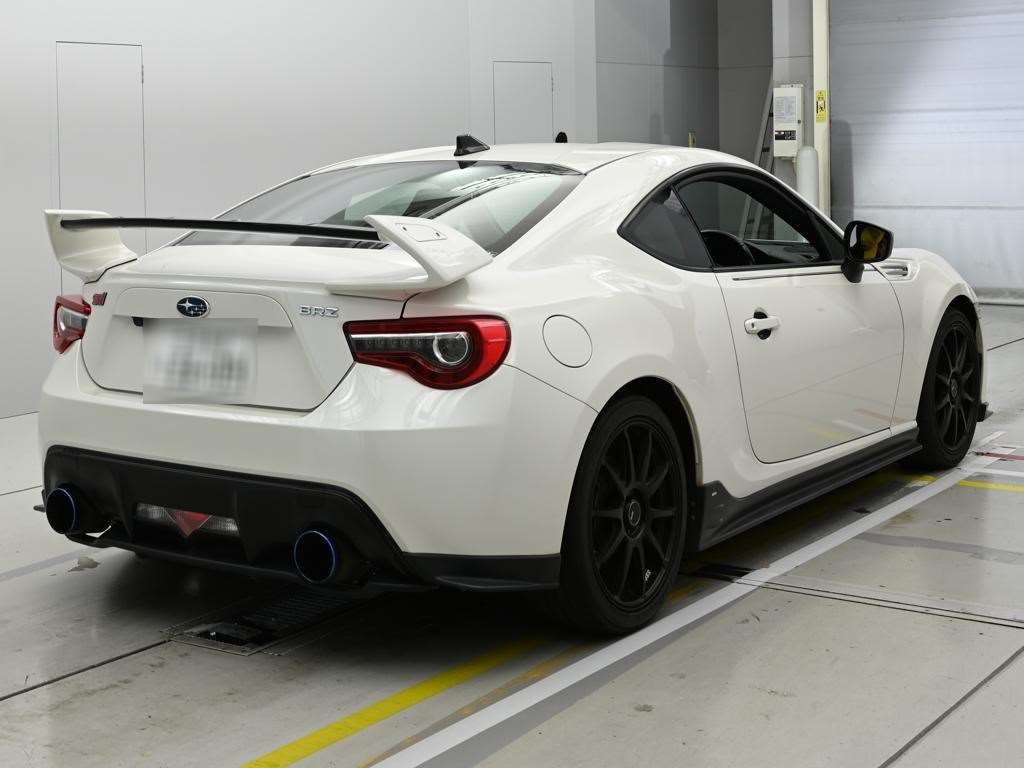 SUBARU BRZ