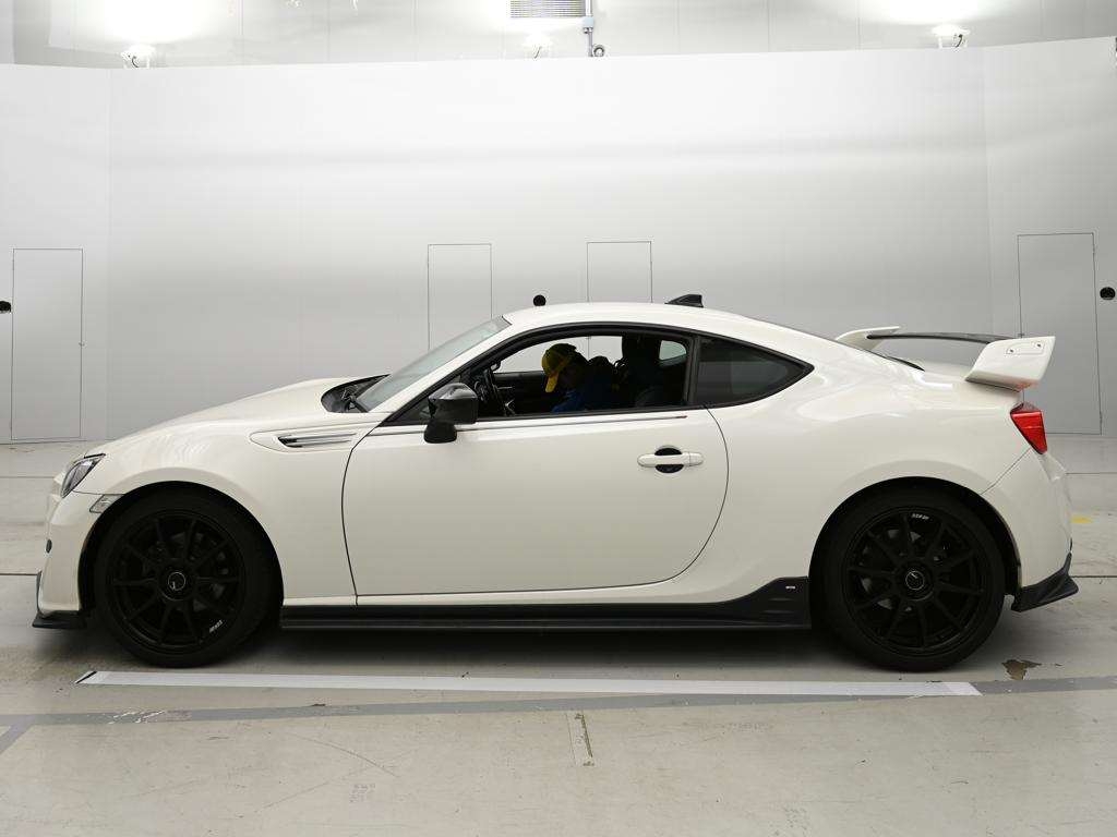 SUBARU BRZ
