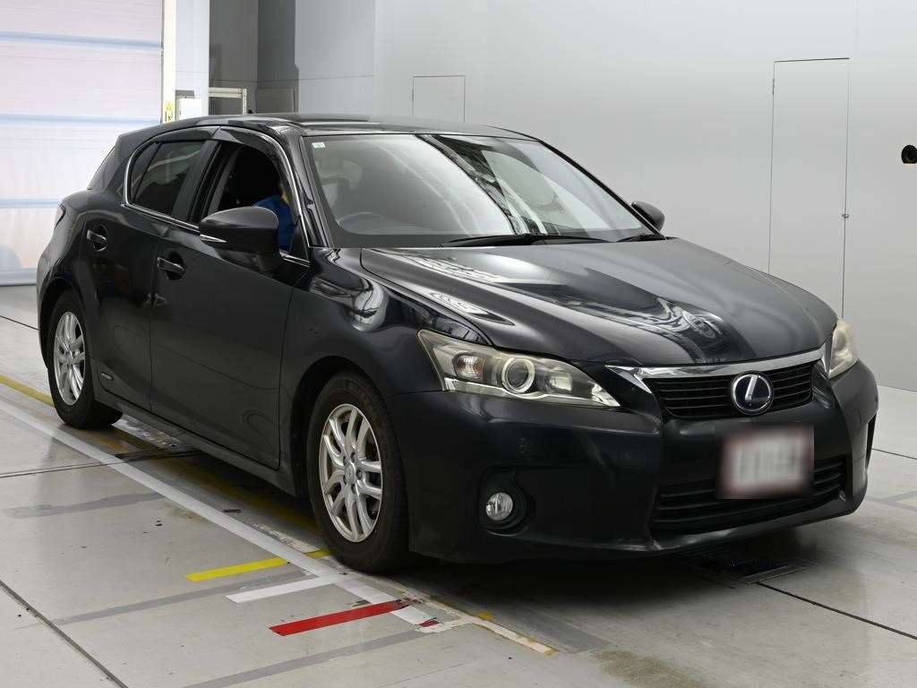 LEXUS CT200H