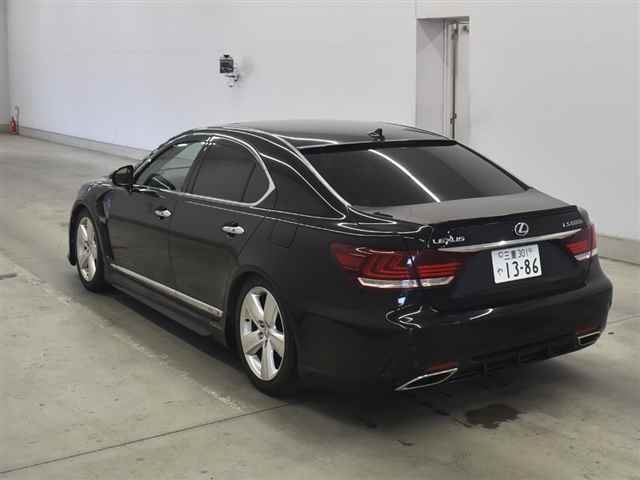 LEXUS LS460