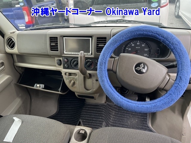 MITSUBISHI MINICAB