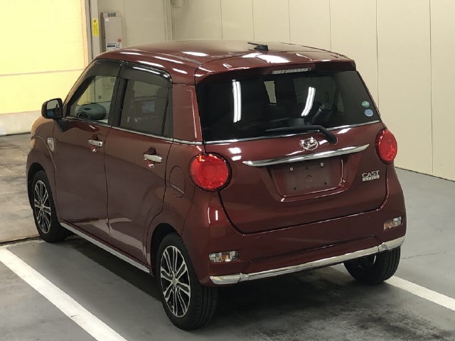 DAIHATSU CAST
