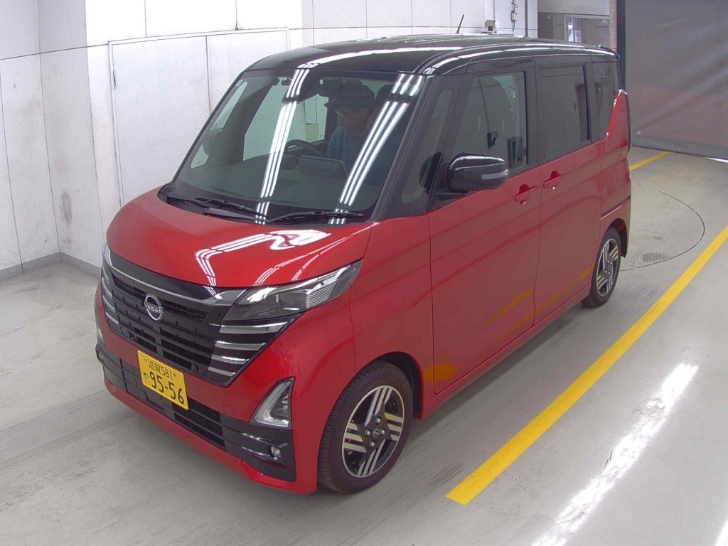 NISSAN ROOX