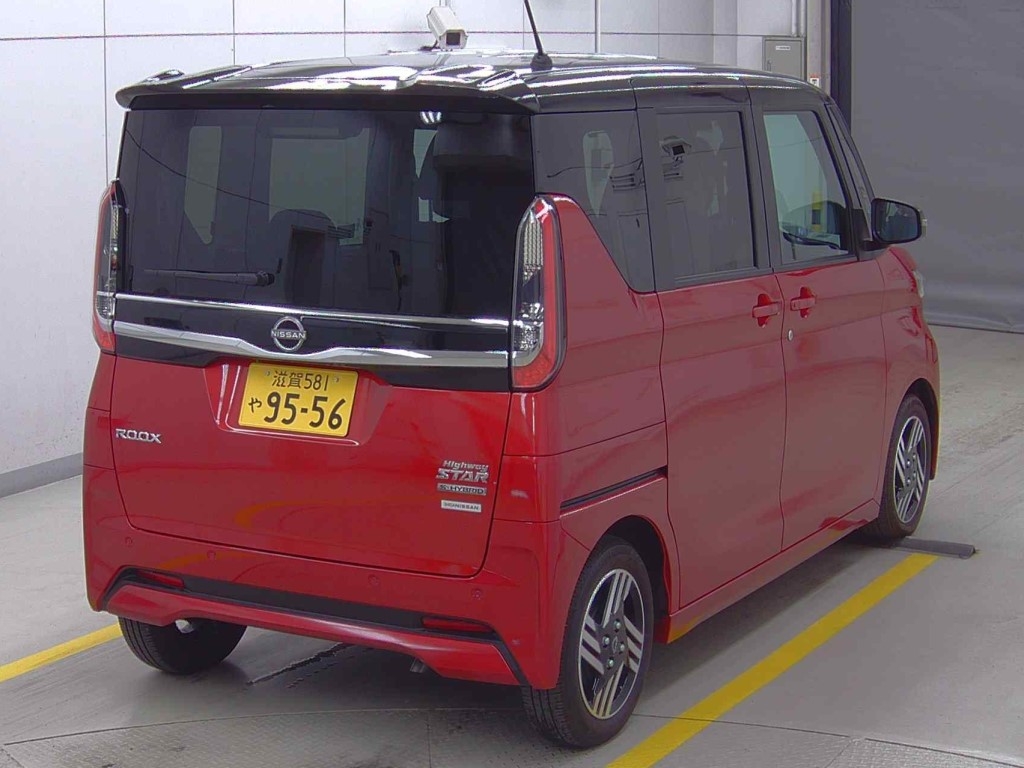 NISSAN ROOX