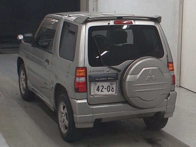 MITSUBISHI PAJERO MINI