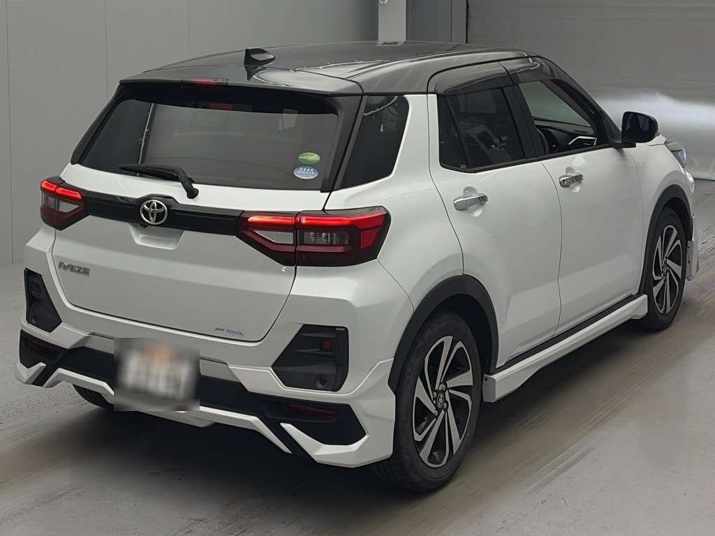 TOYOTA RAIZE