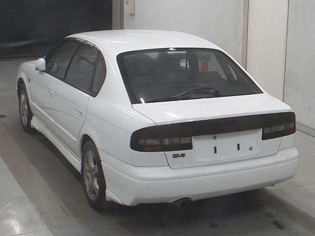 SUBARU LEGACY B4