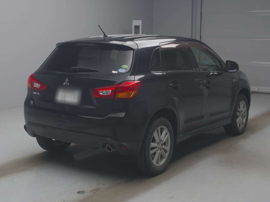 MITSUBISHI RVR
