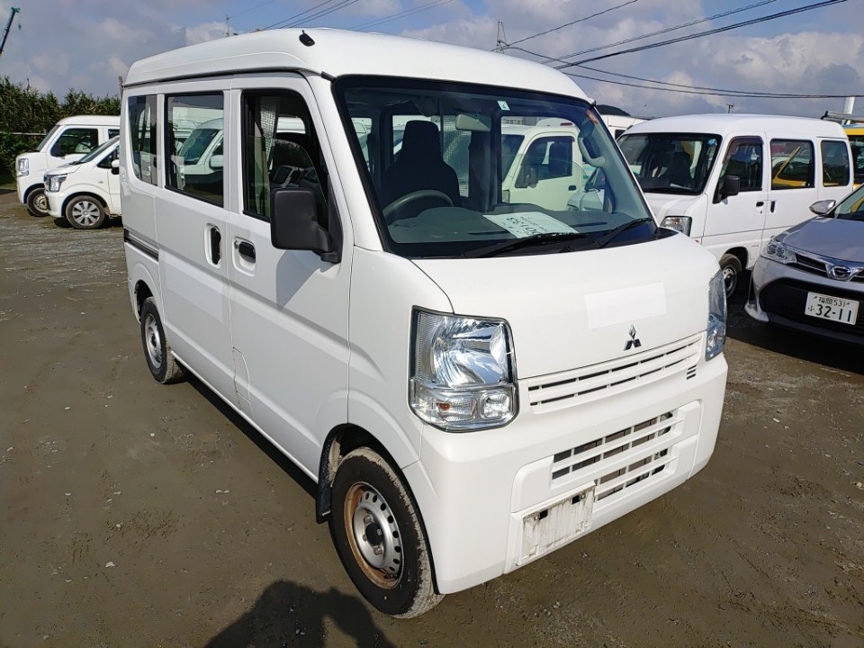 MITSUBISHI MINICAB