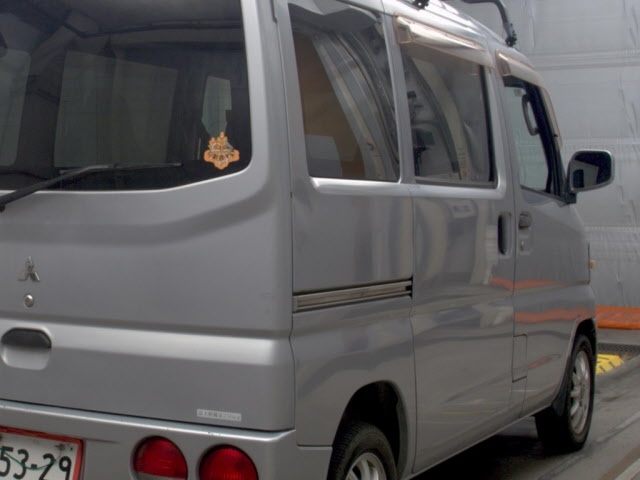 MITSUBISHI MINICAB