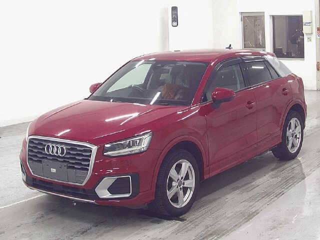 AUDI Q2