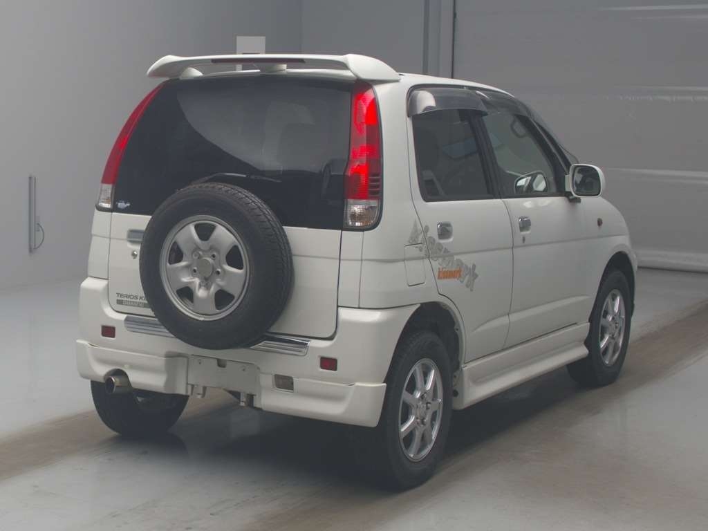 DAIHATSU TERIOS KID